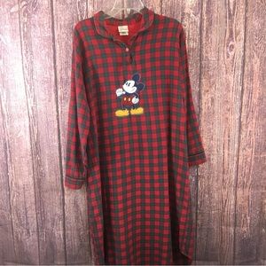 Disney Christmas plaid night shirt A2